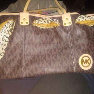 Michael Kors tote bag